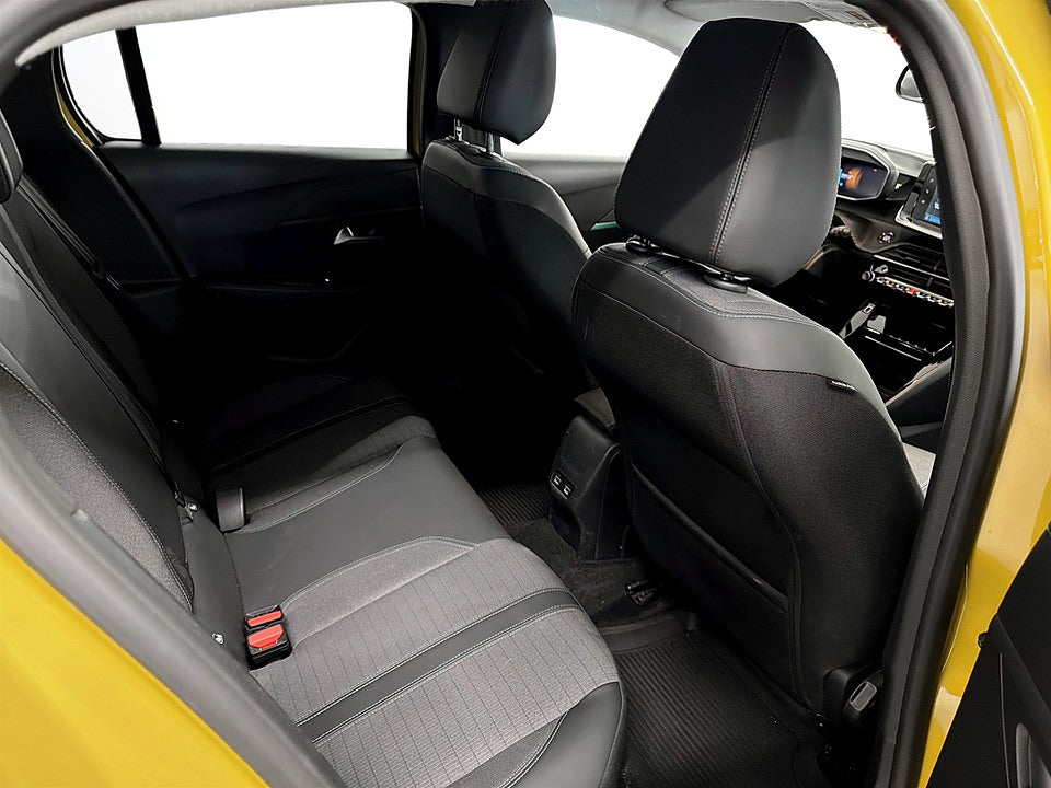 Bild på Peugeot E-208 Allure 50kWh 136hk Aut B-KAMERA CARPLAY