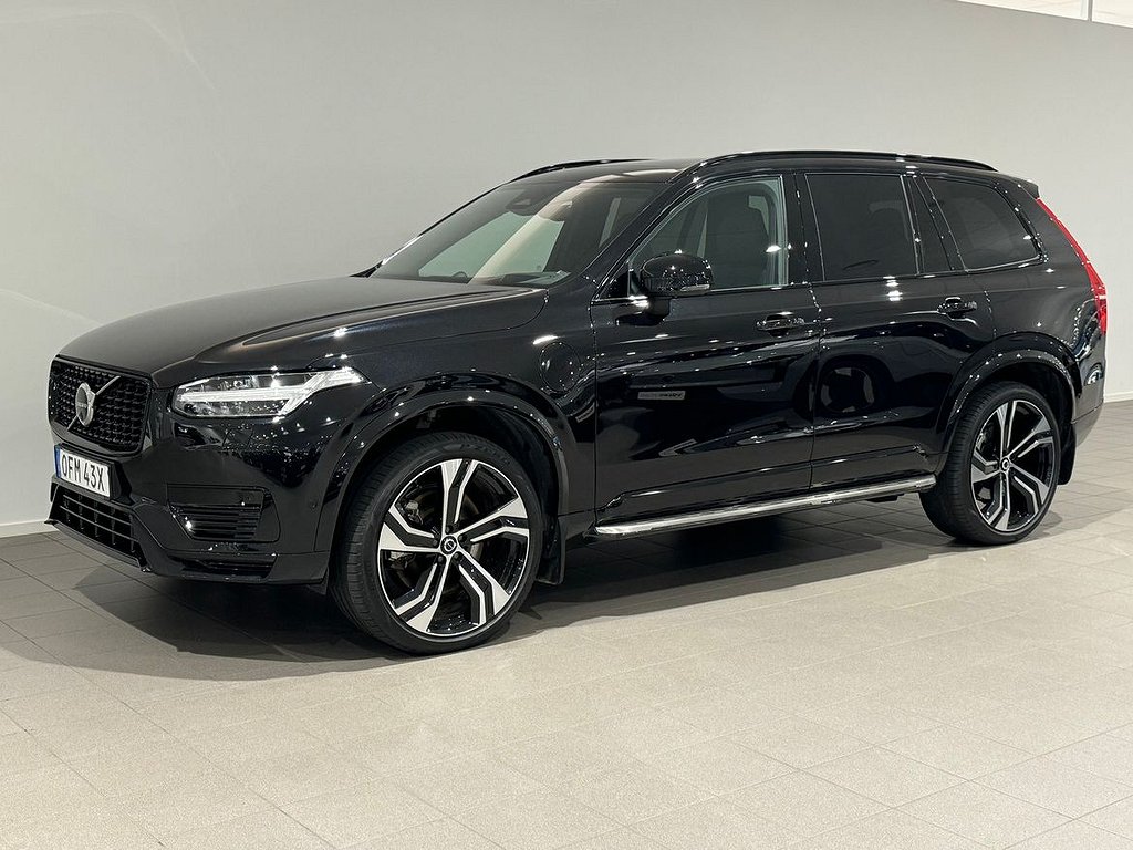 Volvo XC90 Recharge T8 Ultimate Dark Edition.