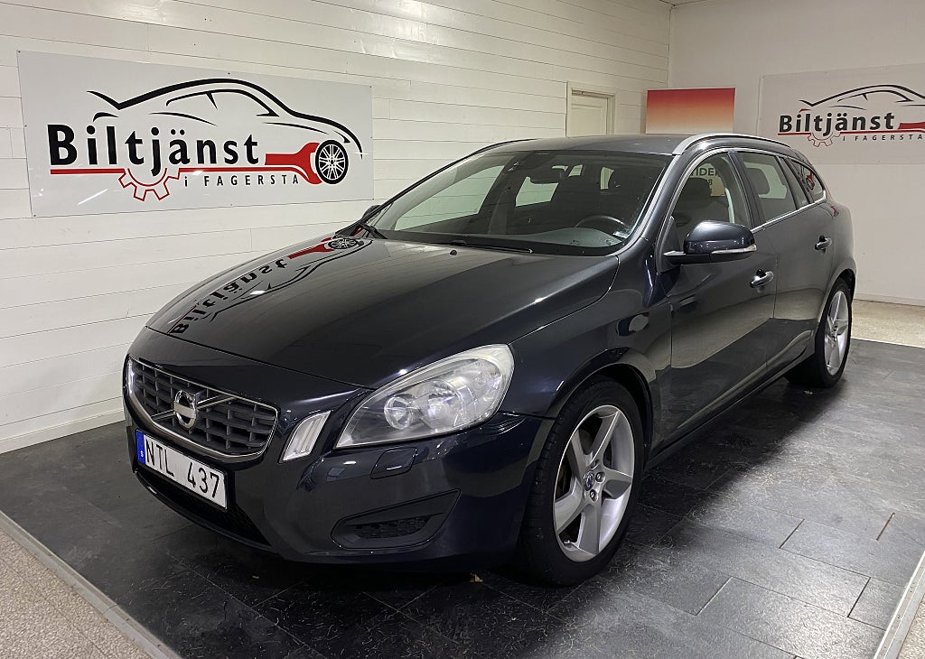 Volvo V60 D2 Kinetic 