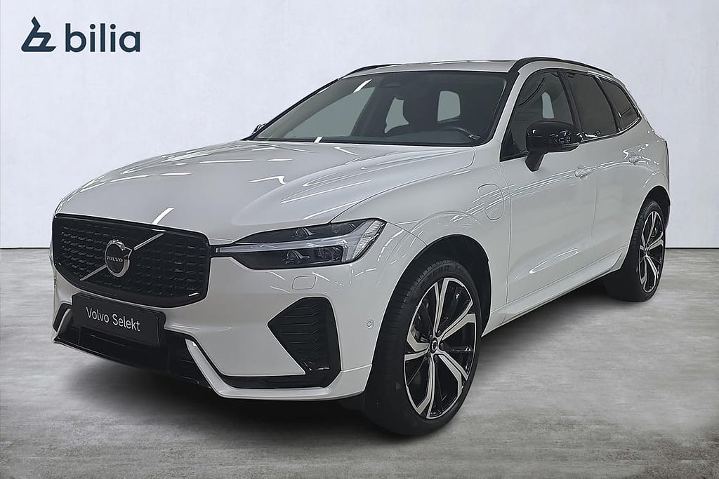 Volvo XC60 T6 Plus Dark Edition/ 360 kamera/ Driver Assis...