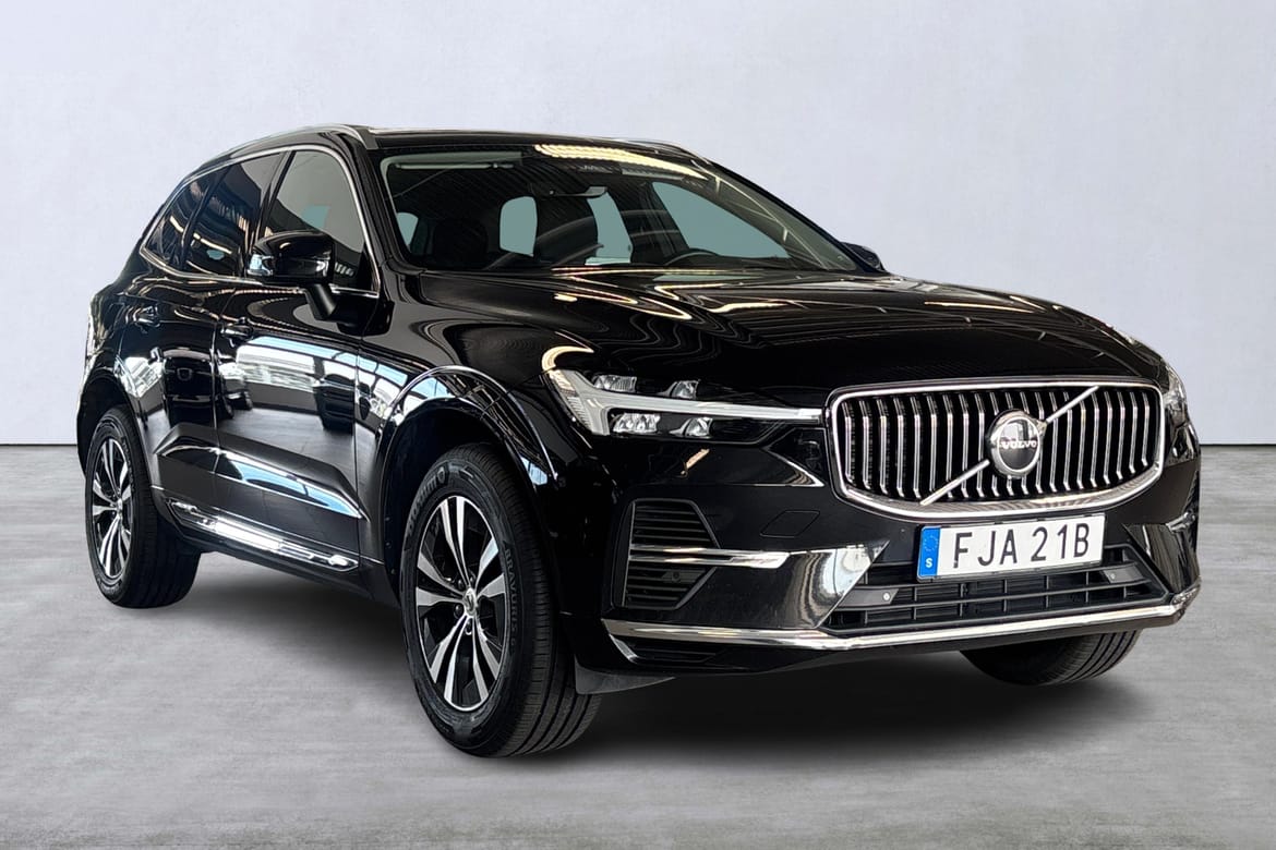 Volvo XC60 Recharge T6 Core Edition 2023, photo 6/10