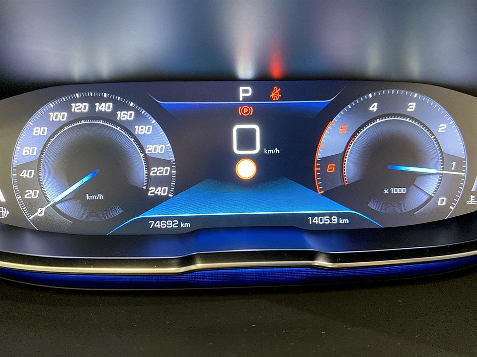 Bild på Peugeot 3008 Allure 1.5 BHDi 130hk Aut - CARPLAY, P-SENSORER
