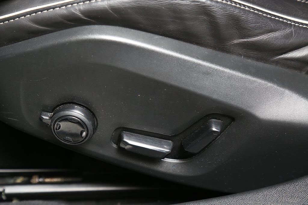 Volvo V60 D4 190hk AWD R-Design Aut H/K 360° HUD VOC Drag 2019