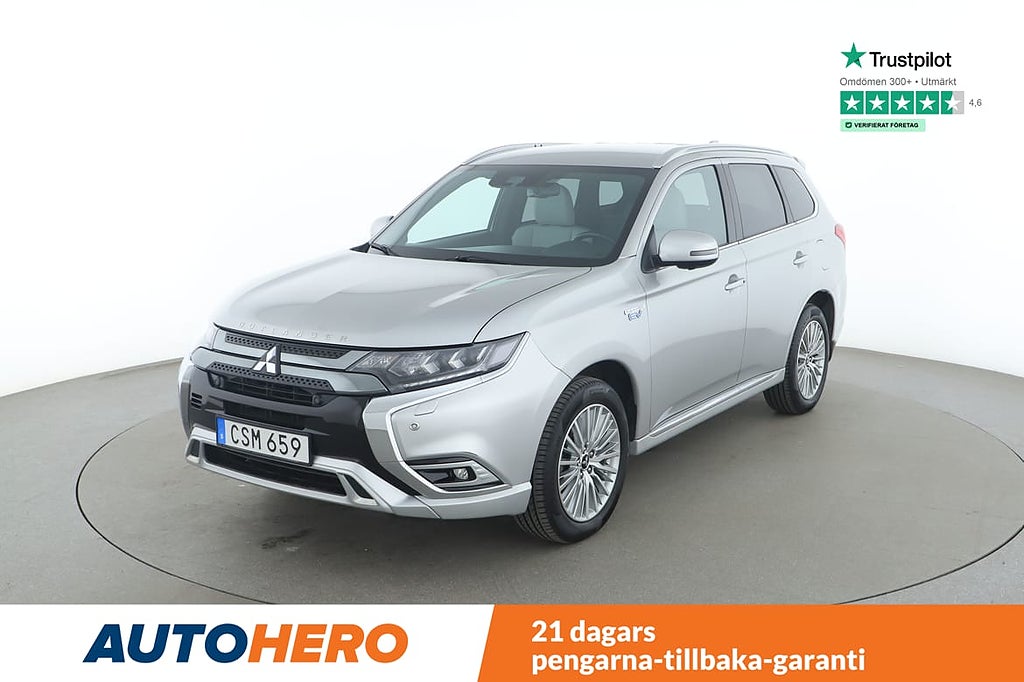 Mitsubishi Outlander PHEV Business AWD / 360-Kamera, Rattvärme