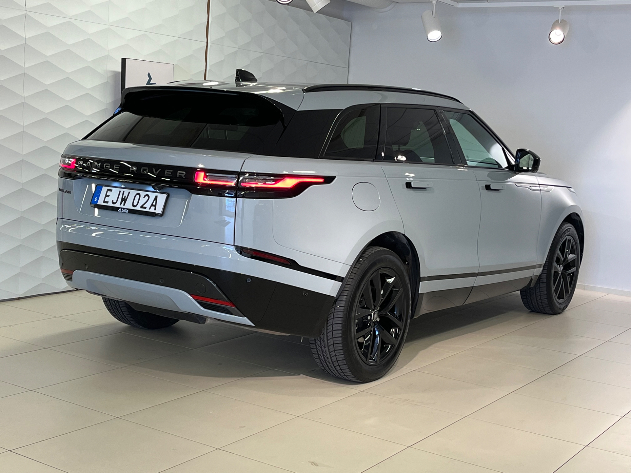 Land Rover Range Rover Velar P400e 2026, bild 4/25