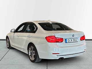 BMW 320 i Sedan Sport line Värmare Kamkedja P-sens S&V-däck