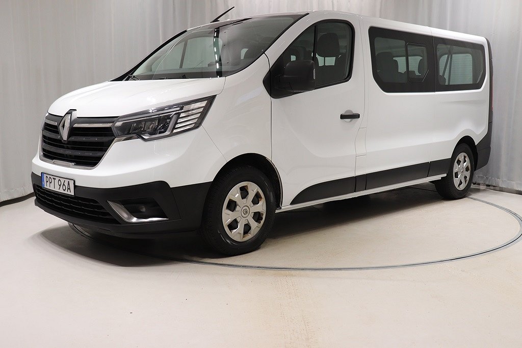 Renault trafic 2.0 150hk 9-sits Aut Nav