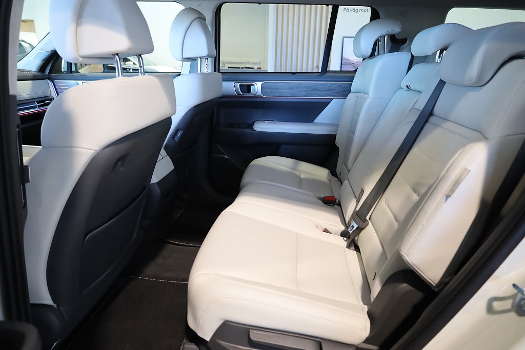 Hyundai Santa Fe PHEV 4WD Advanced  Navi 360° Bose 7-Sits Läder Leasbar 2025
