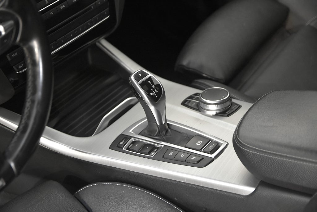 BMW X4 2017 - miniatyr 15