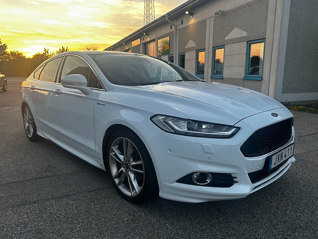 Ford Mondeo 2.0 EcoBoost 240 HK Titanium