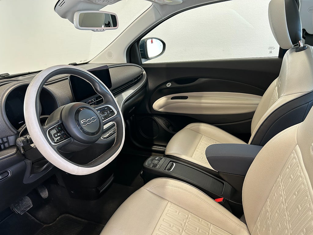 Fiat 500e 2021 - miniatyr 7