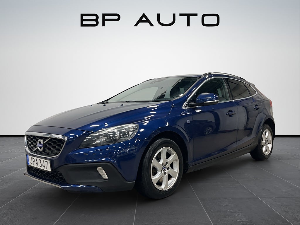 Volvo V40 Cross Country D4 Geartronic Ocean Race Business Edition Nyserv Drag 