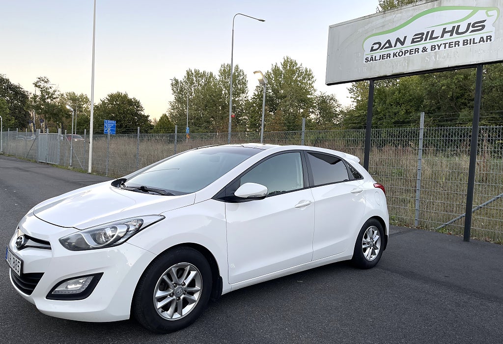 Hyundai i30 5-dörrar 1.6 CRDi Sport Euro 5