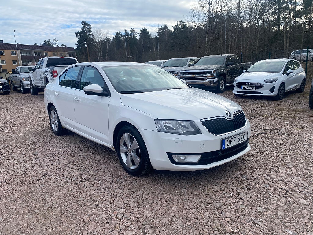 Skoda Octavia 1.6 TDI Ambition Euro 6 ny besiktad ny servad 