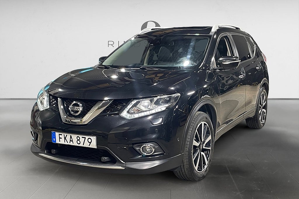 Nissan X-Trail 1.6 dCi 130 HK 4WD TEKNA DRAG PANO M&K 15300MIL 19"