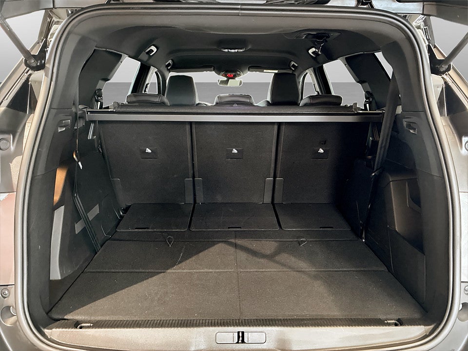 Bild på Peugeot 5008 GT 1.2 PT 130hk Aut 7-SITS B-KAMERA CARPLAY