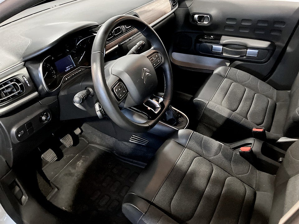 Bild på Citroën C3 Shine 1.2 PT 83hk P-SENSORER