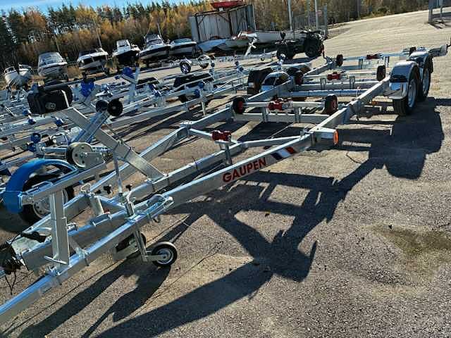 Gaupen 2700 kg boggie 80 km/h bromsad trailer - Ny 