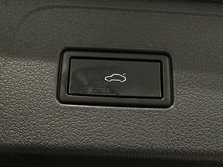 Volkswagen Passat  2.0  190hk R-line rattvärme/SoV/P-sens