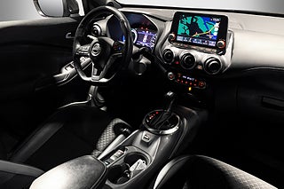 SUV Nissan Juke 12 av 18