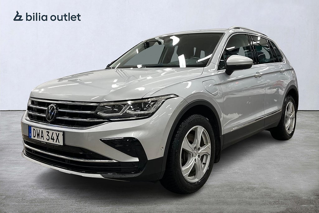 Volkswagen Tiguan eHybrid 1.4 TSI Elegance 245hk MATRIX Dragkrok Backkamera