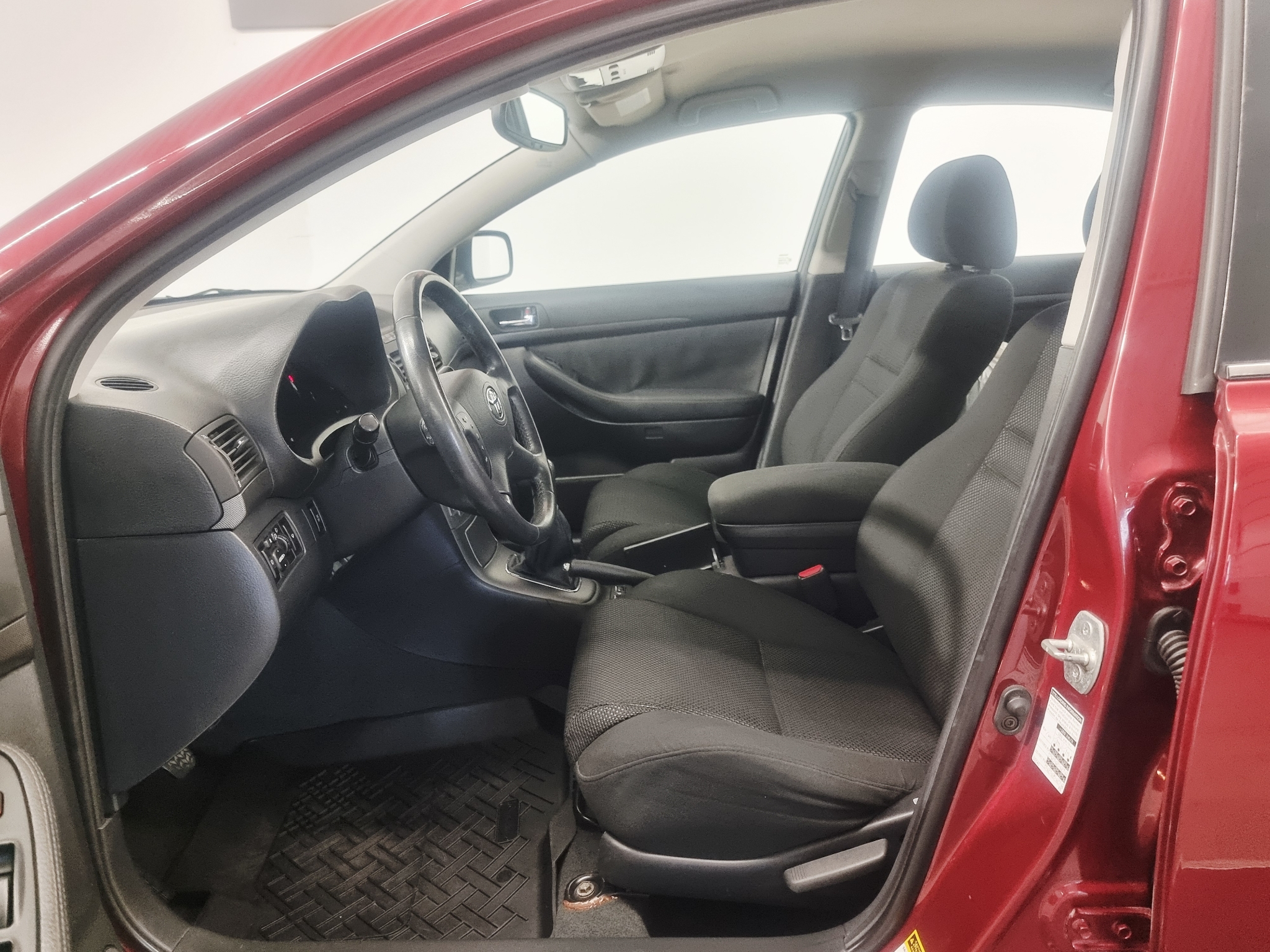 Toyota Avensis 2004, bild 5/52