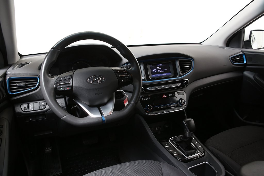 Hyundai IONIQ Hybrid 141hk ComfortEco Aut Motorvärmare 2019