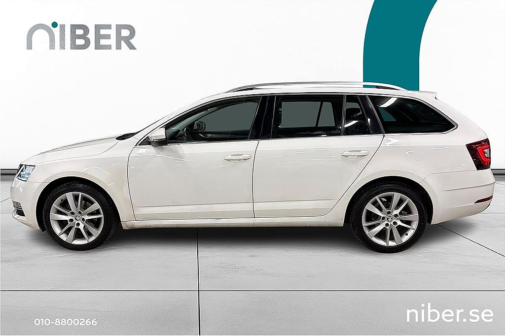 Skoda Octavia SKODA OCTAVIA III Combi 1.5 TSI G-TEC, MOMS, V-hjul, Drag