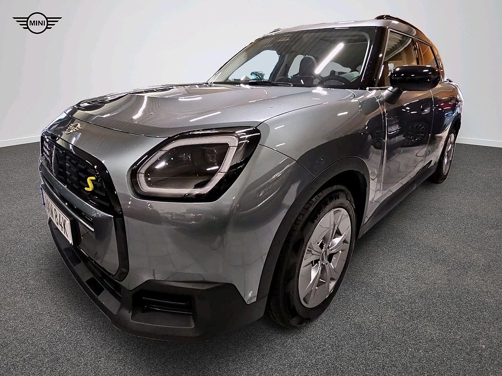 MINI Countryman SE ALL4 2,95% RÄNTEKAMPANJ med v-hjul!