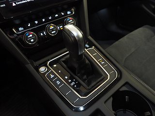 Kombi Volkswagen Passat 18 av 23