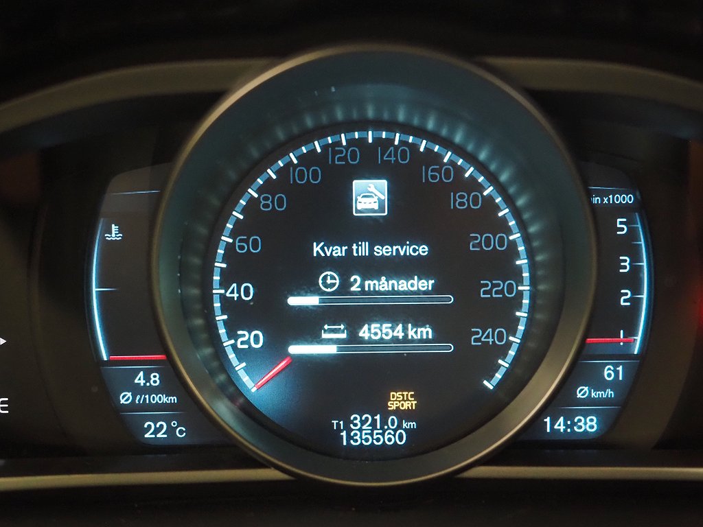 Volvo V40 D2 Momentum Dragkrok Kamrem bytt 2014