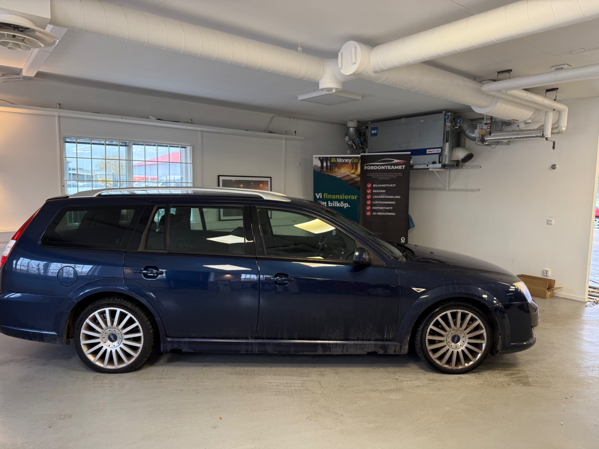 Ford Mondeo ST220 2003, bild 4/45