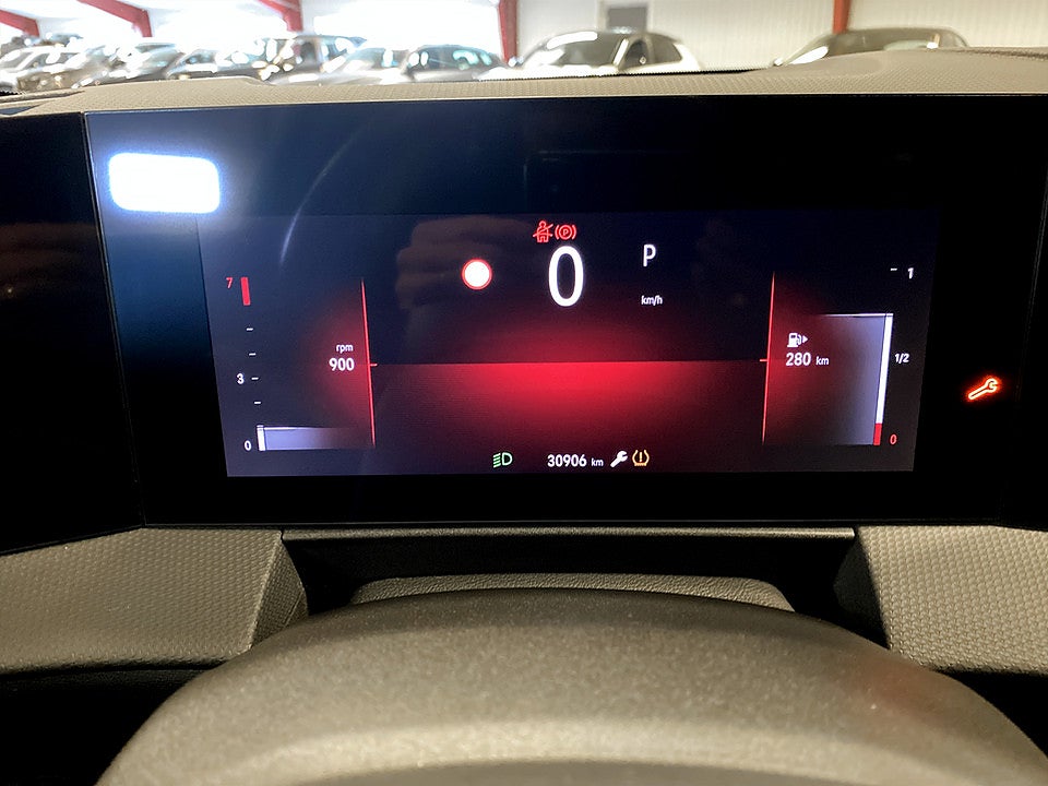 Bild på Opel Astra ST GS 1.2 PT 130hk Aut B-KAMERA NAV CARPLAY