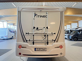 Husbil-integrerad Itineo 740 4 av 24