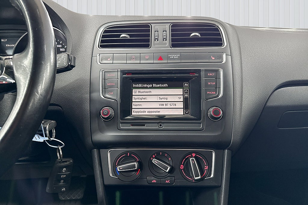 Volkswagen Polo 2015