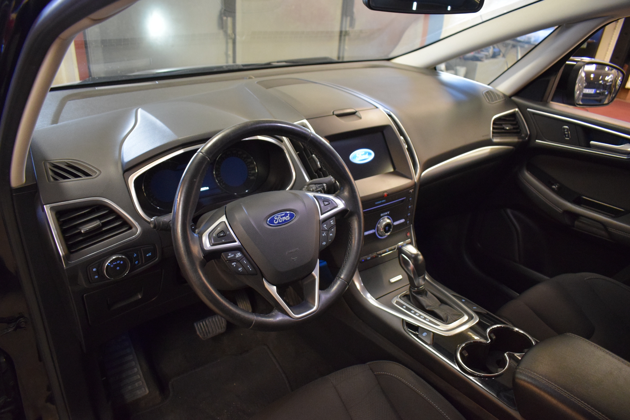 Ford S-MAX 2017, photo 7/57