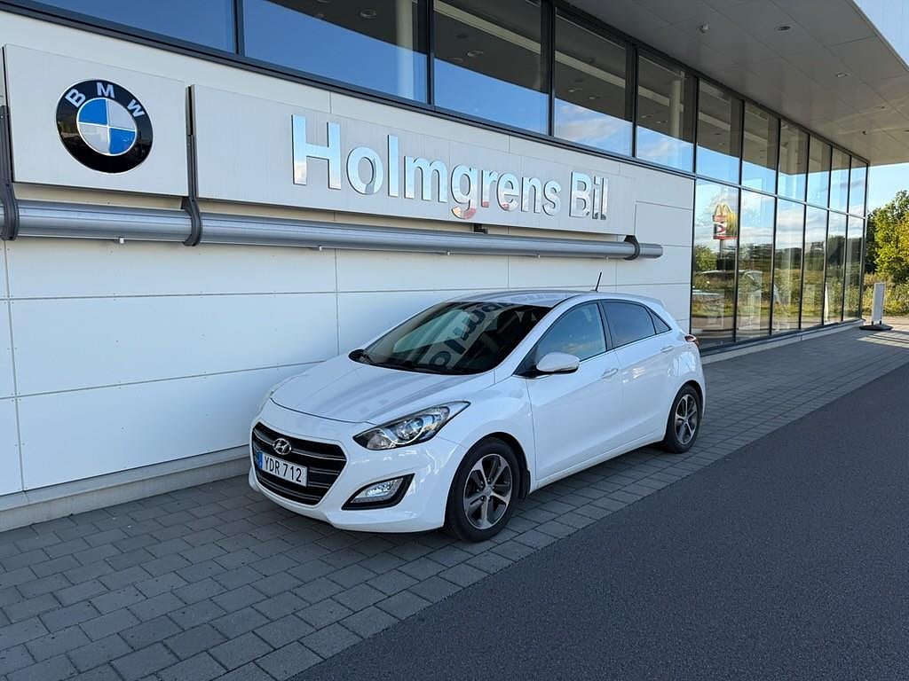 Hyundai i30 i 30 1.6 GDi 135hk Go Plus Navi Backkamera Drag | Ränta 3,95%