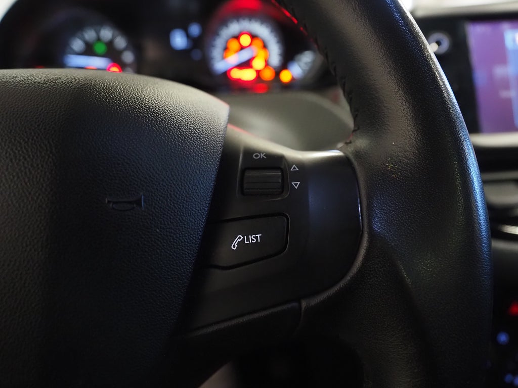 Peugeot 2008 1.2 e-THP EGS Automat Panorama Drag 2016