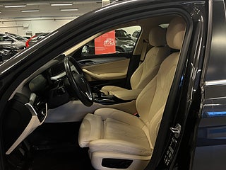 BMW 520 d xDrive Touring Drag/Kamera/Sov-däck/MoK-värm/Navi