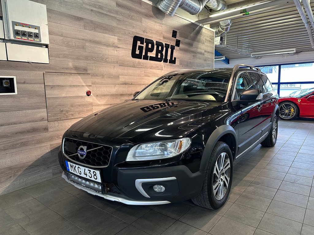 Volvo XC70 D4 AWD Automat Momentum | BLIS | VOC | Navi 