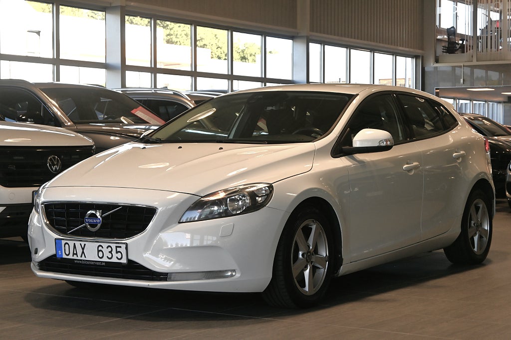 Volvo V40 D2 115hk Kinetic Värmare Ny Kamrem