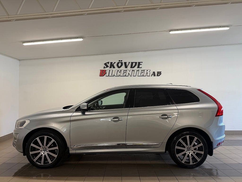 Volvo XC60 D4 163HK/Summum/Panorama/Drag/Värmare/Keyless/20"/VOC