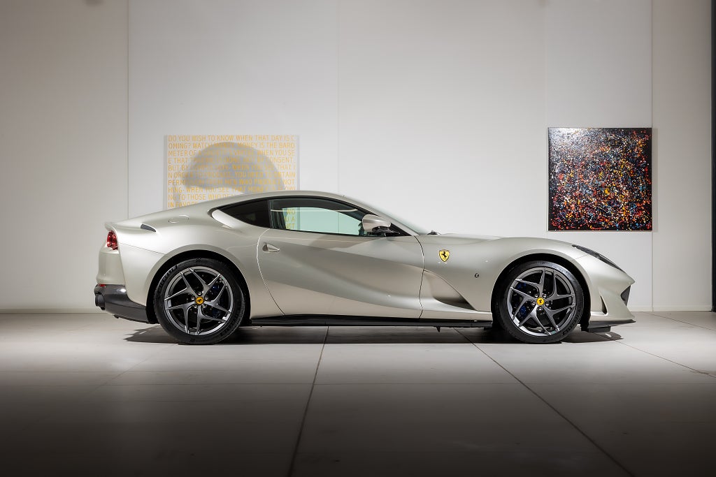 Ferrari 812 Superfast - Grigio Ingrid-VAT Car 