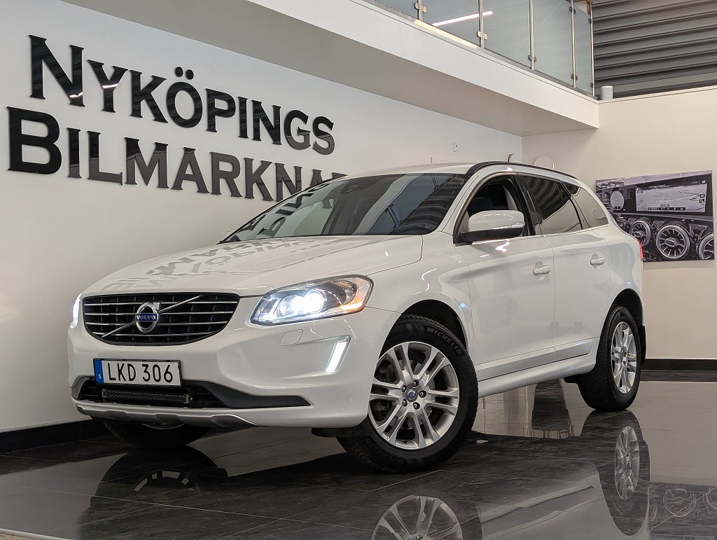 Volvo XC60 D4 AWD Momentum Business Edition | Dragkrok 