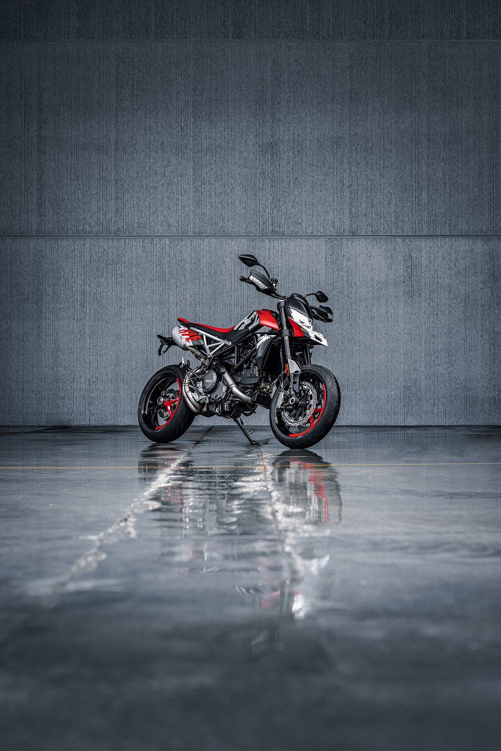 Ducati HYPERMOTARD 950 RVE Beställnings MC, Bike Trollhättan