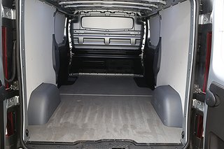 Transportbil - Skåp Nissan Primastar 15 av 17