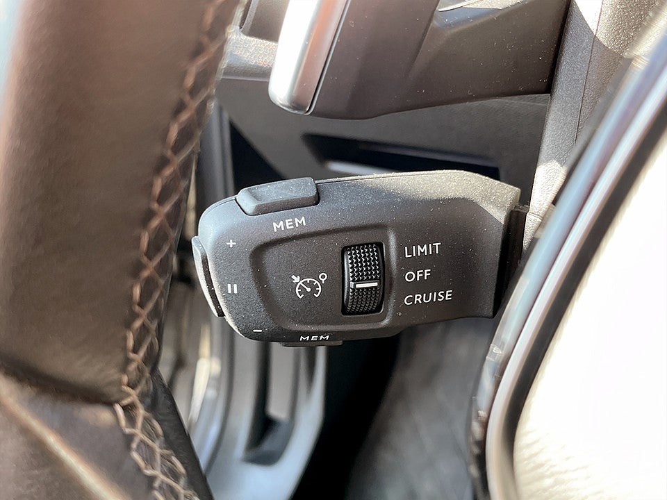 Bild på Peugeot 3008 Allure Pack 1.2 PT 130hk AUT - KAMPANJ 0% RÄNTA 36 MÅNADER