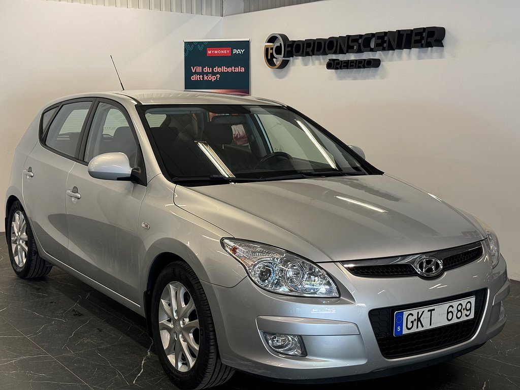 Hyundai i30 1.6 | 13.800 Mil | Kamkedja | V-Hjul |