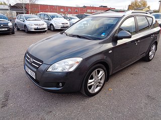 Kia cee´d_sw 1.6 Crdi Manuell 115 Hk