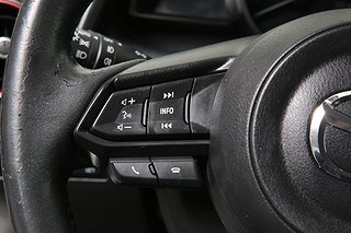 Halvkombi Mazda CX-3 15 av 25